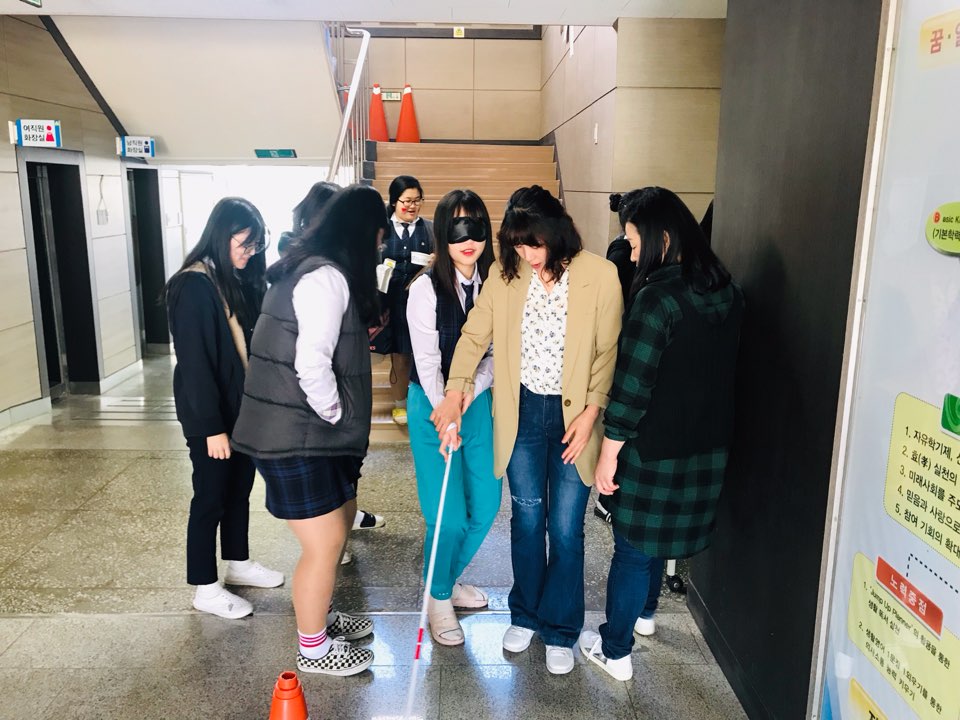 동인천여자중학교 어울림장애인식개선 캠페인