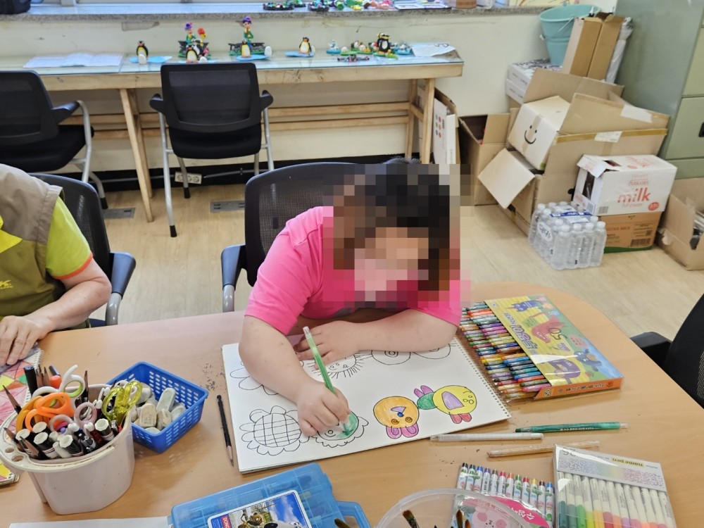 7월 6일 한국화교실에 참여중인 이용자 사진 두번째